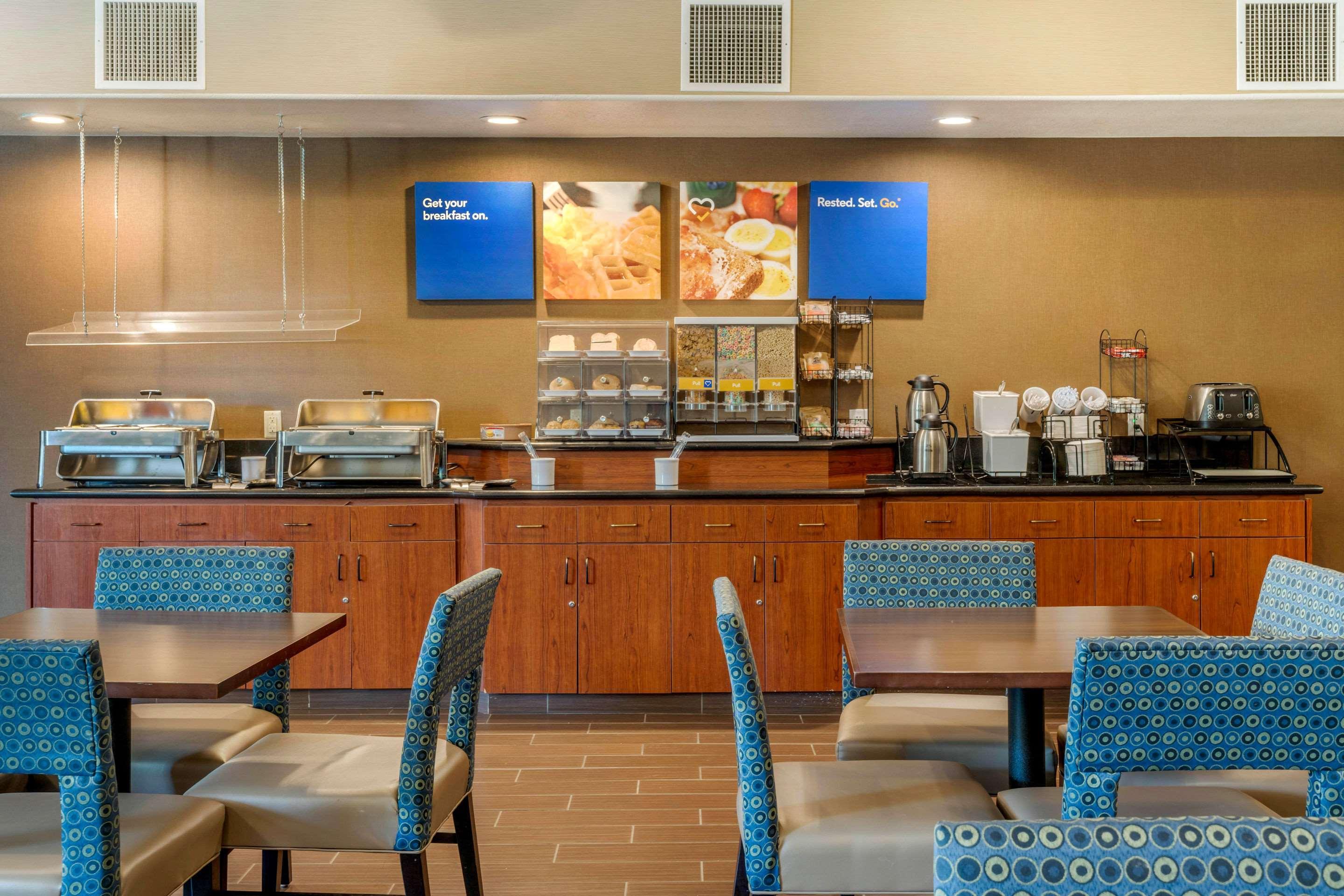 Comfort Inn & Suites Galt - Lodi North Kültér fotó
